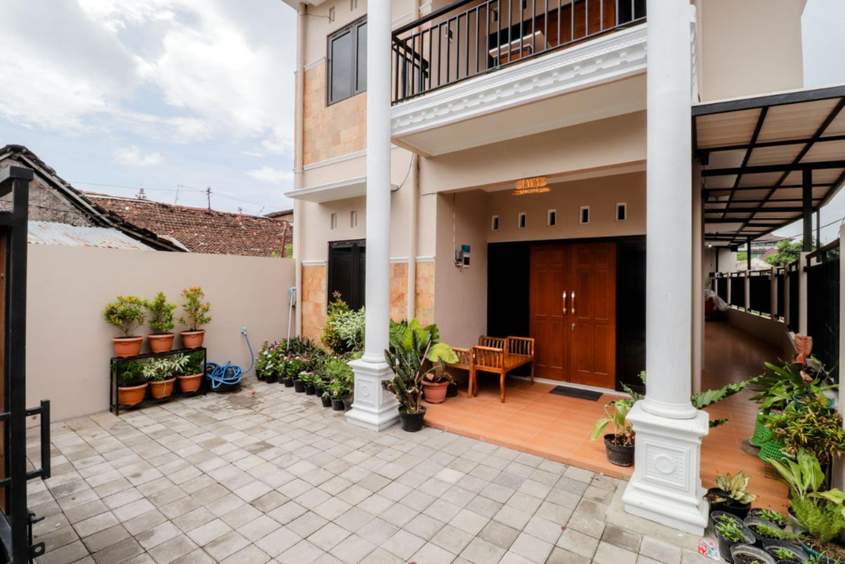 Java Homestay 2*