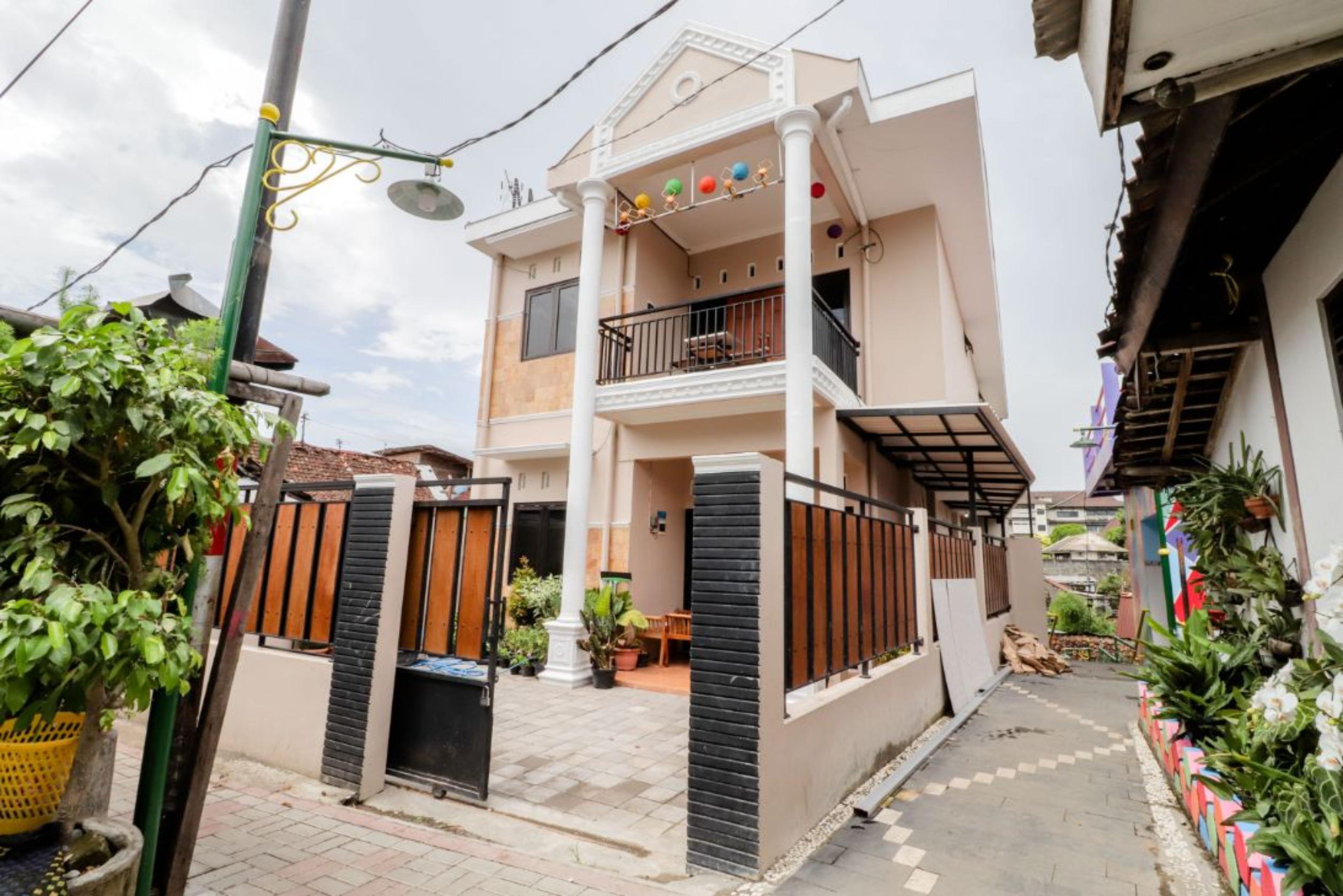 Java Homestay 2*